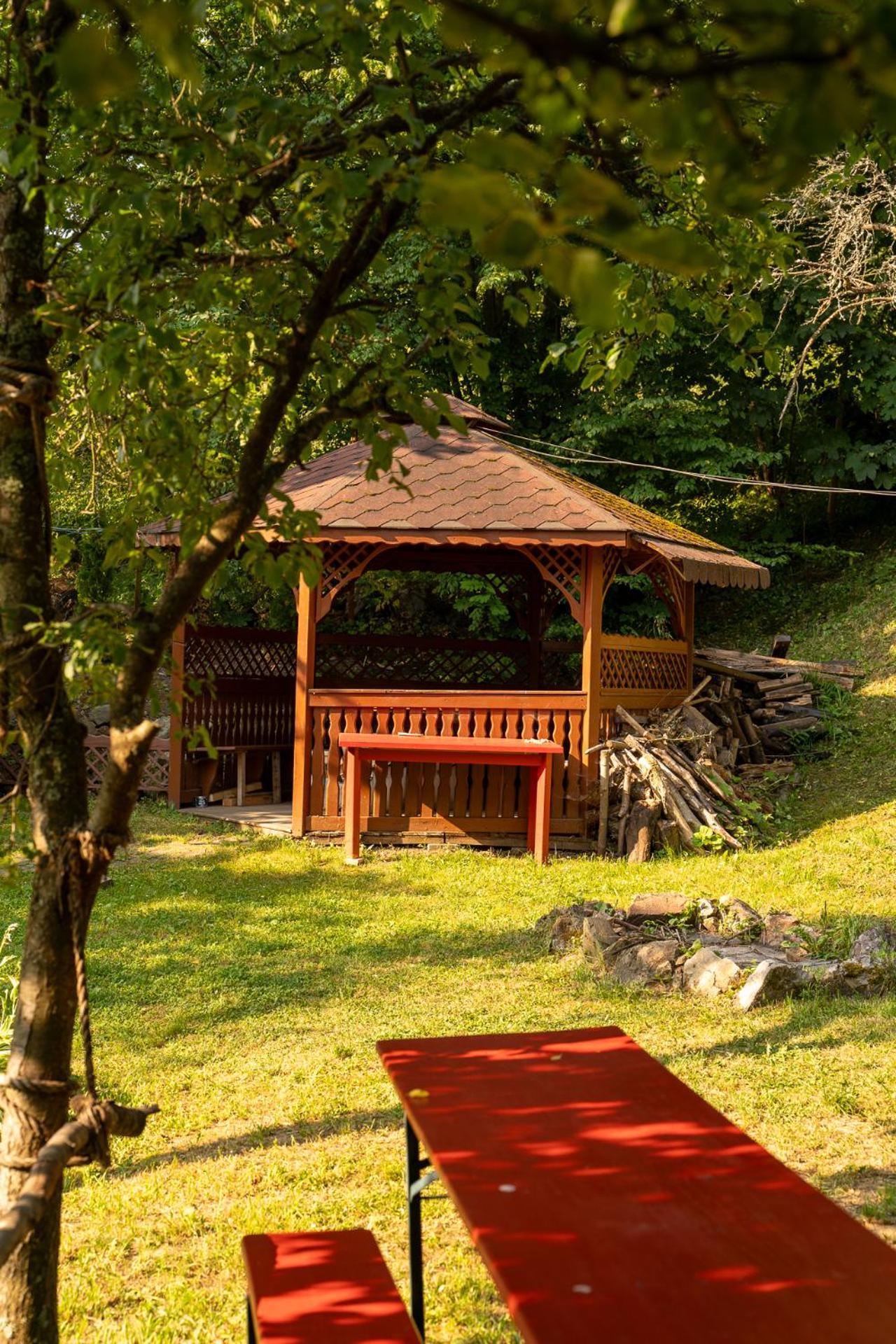 Penzion Prijemny Oddych Banská Štiavnica Extérieur photo